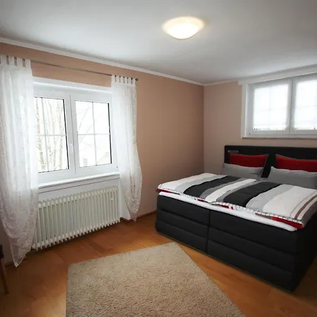 Ferienwohnung Josefine Apartment Plutscheid